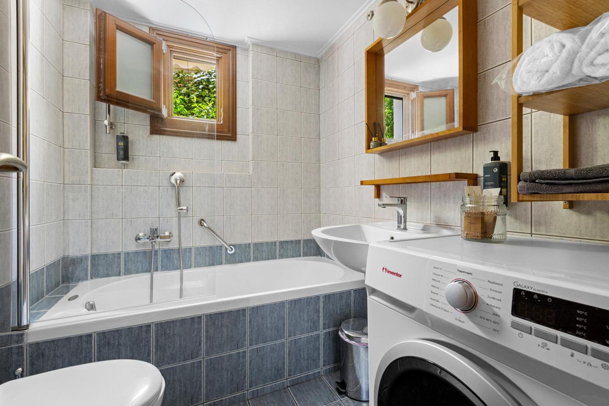 Spetses Center Comfy Apartment Ngoại thất bức ảnh